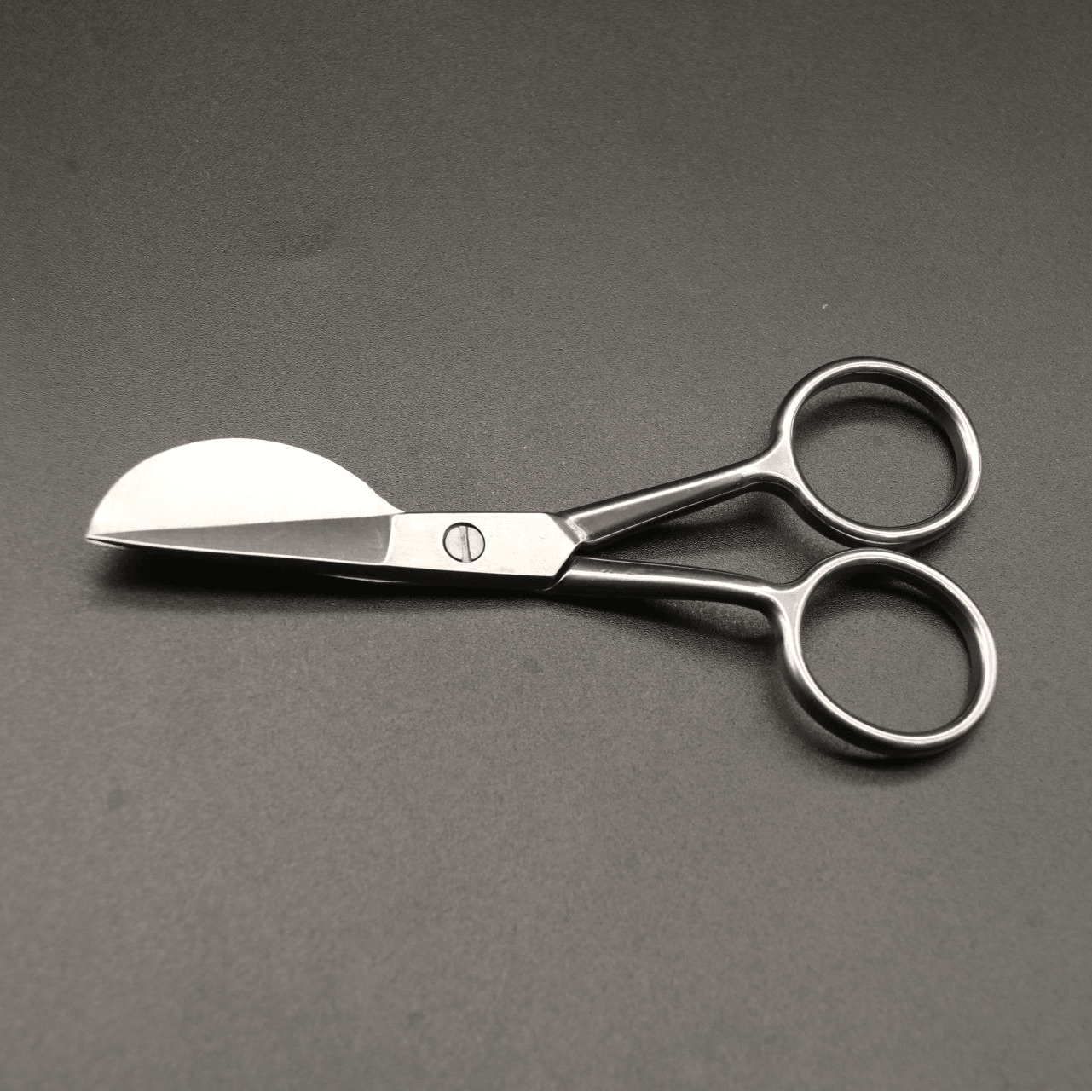 20 PELICAN BILL APPLIQUE SCISSORS STAINLESS STEEL