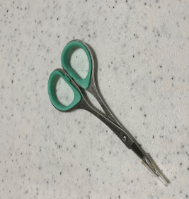 Curved Tip Scissor