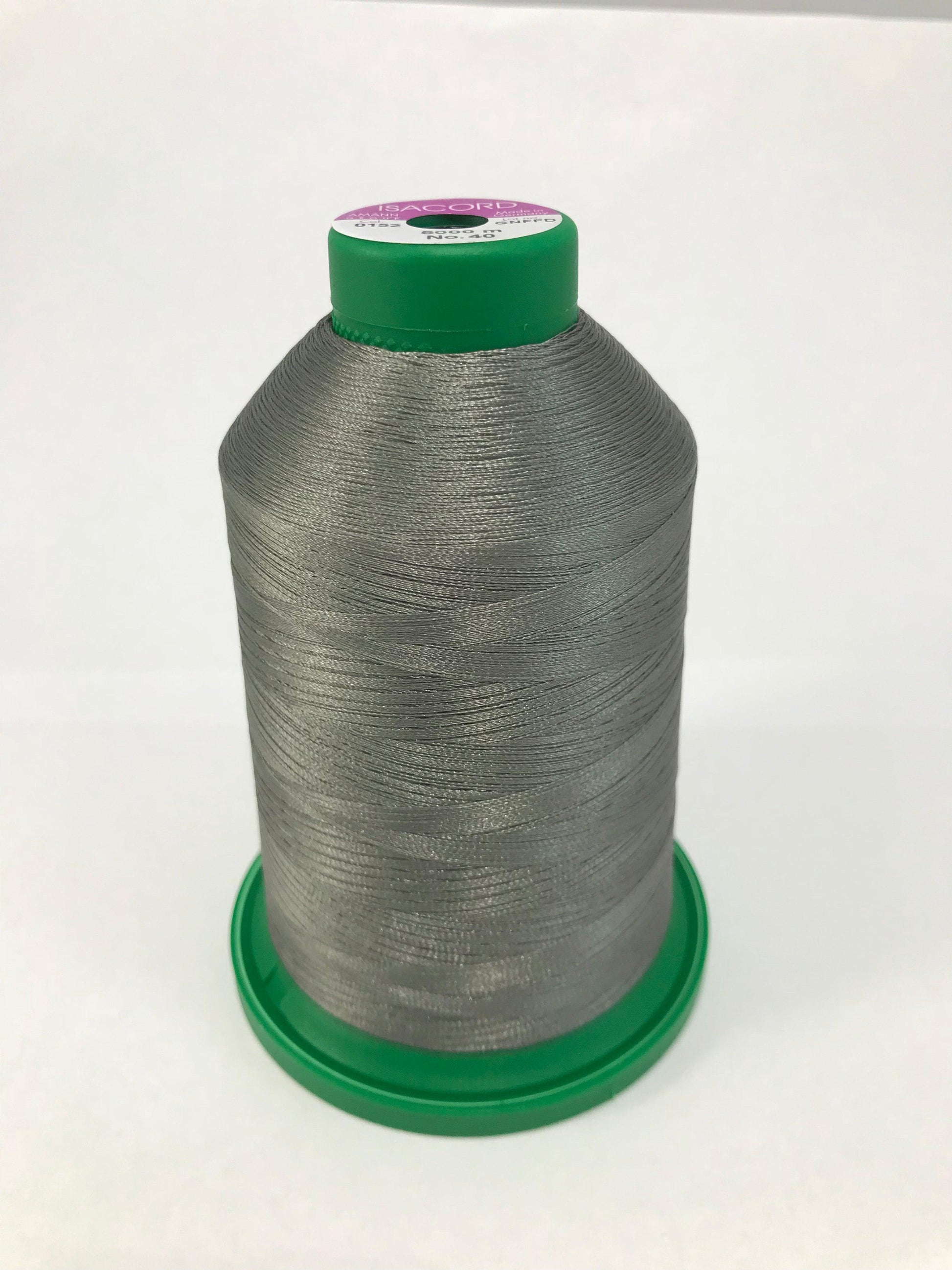 0152 - DOLPHIN - ISACORD EMBROIDERY THREAD 40 WT