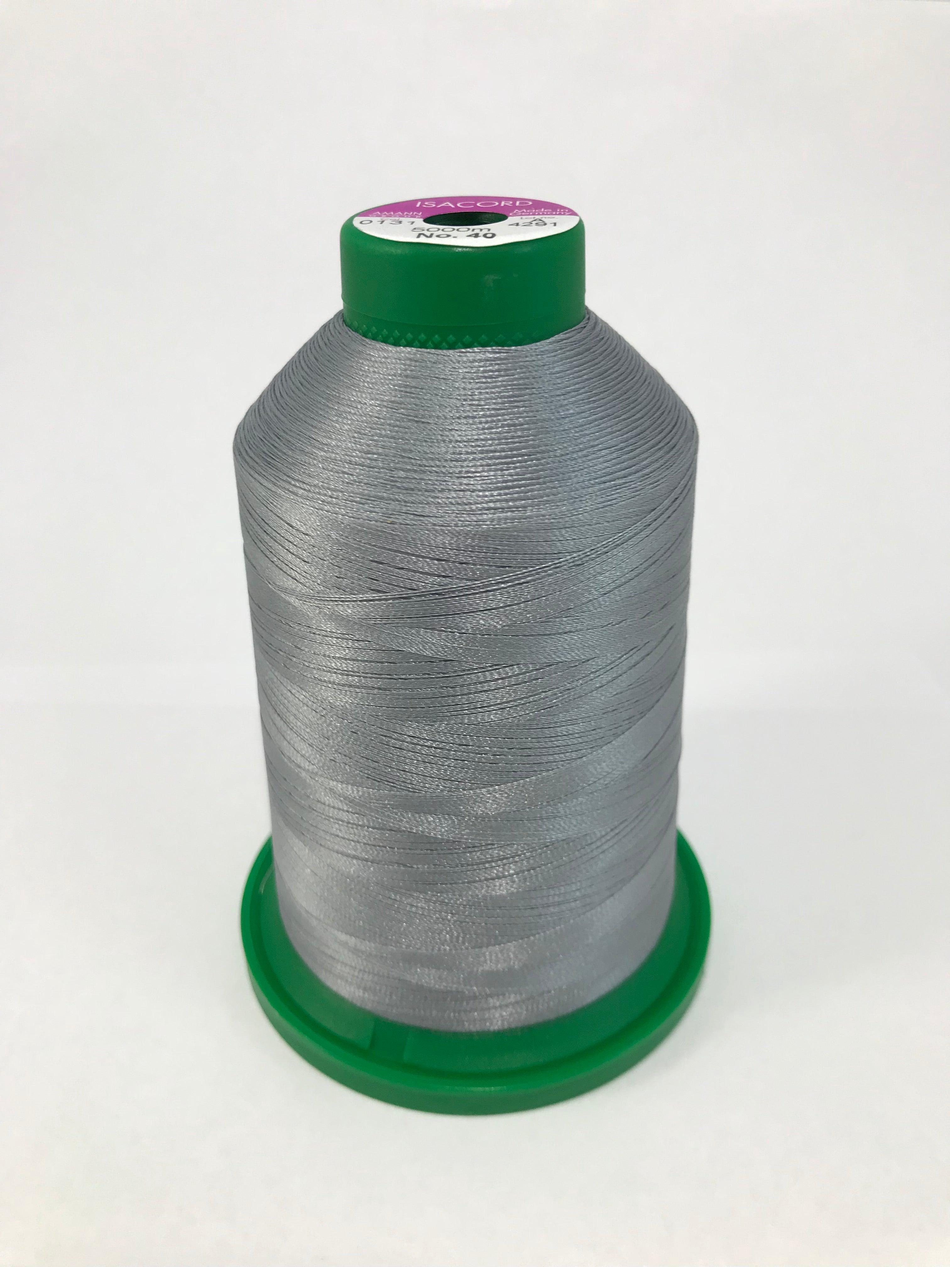 0131 - SMOKE - ISACORD EMBROIDERY THREAD 40 WT