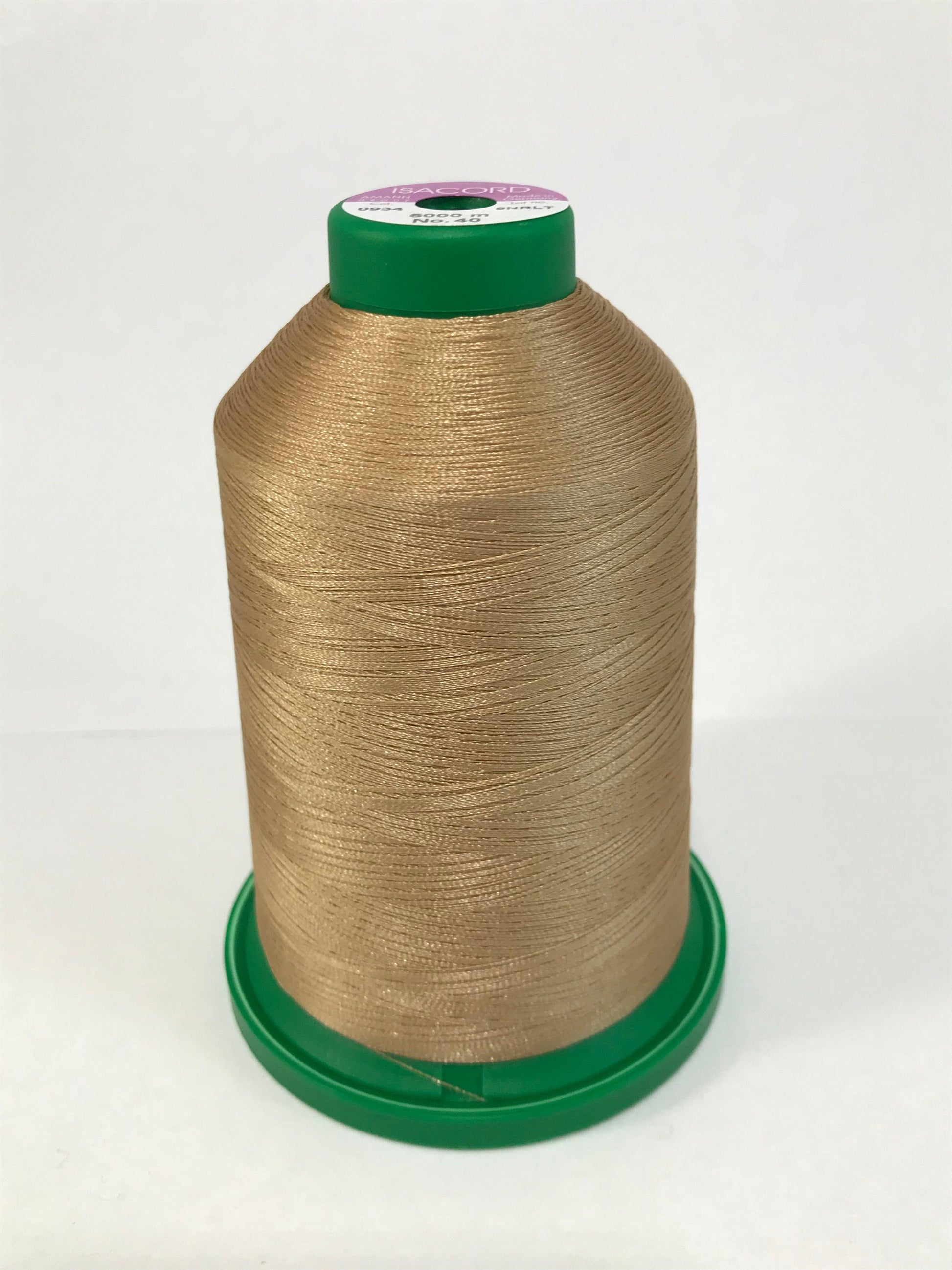 0934 - FAWN - ISACORD EMBROIDERY THREAD 40 WT