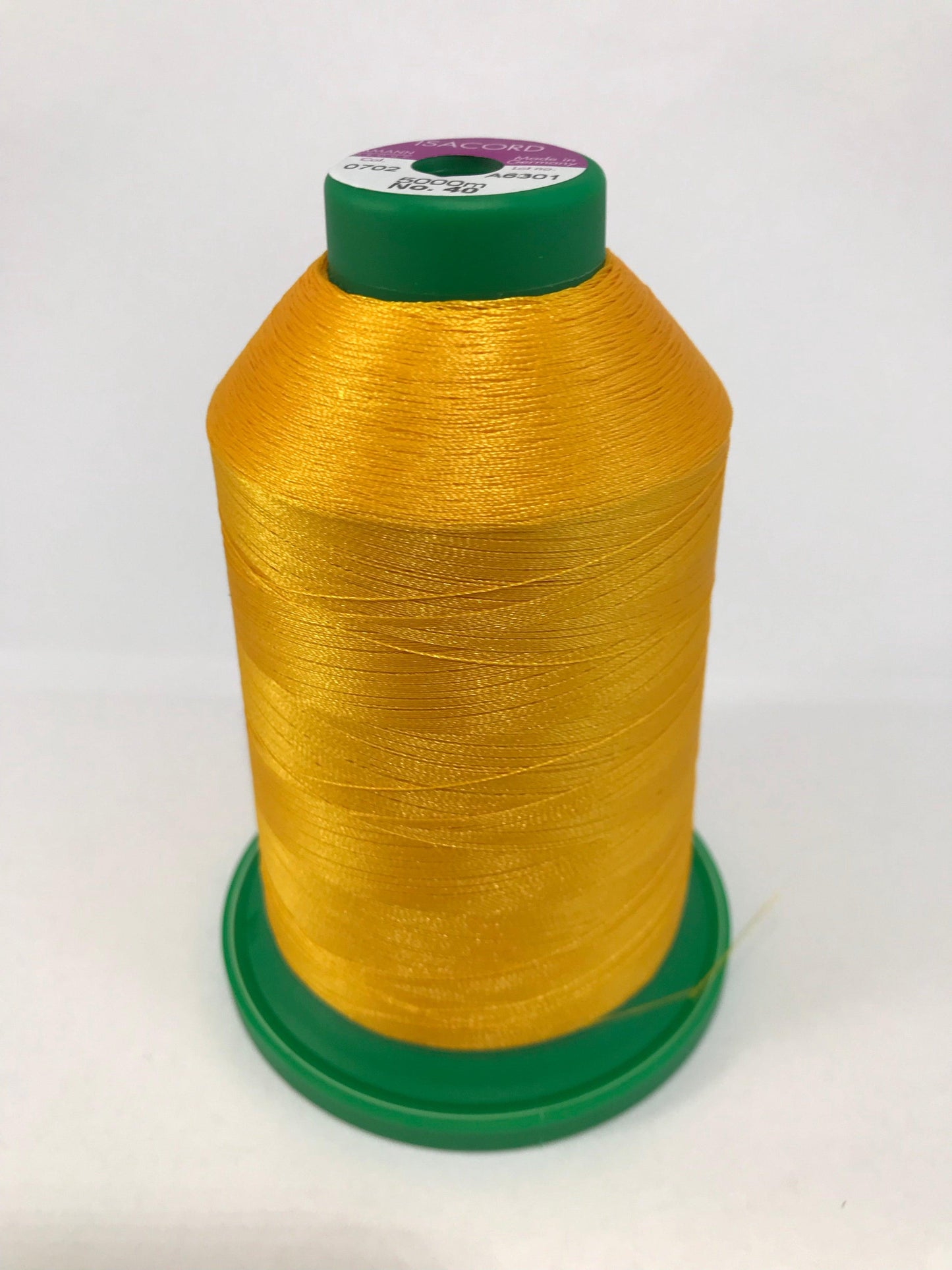 0702 - PAPAYA - ISACORD EMBROIDERY THREAD 40 WT